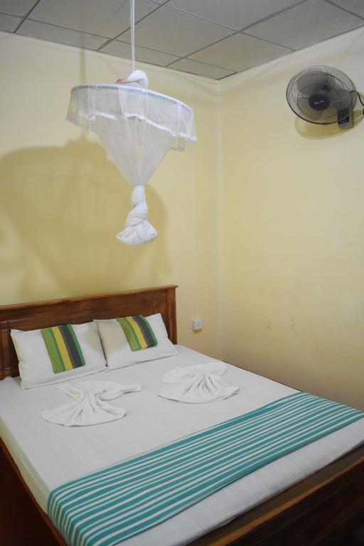 Ranliya Lodge Anuradhapura Ngoại thất bức ảnh
