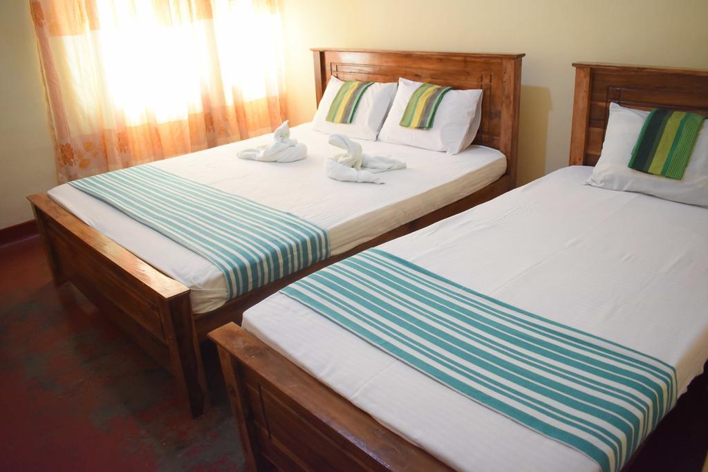 Ranliya Lodge Anuradhapura Ngoại thất bức ảnh
